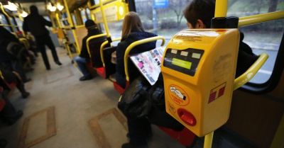 376 mln zł wynosi zadłużenie jeżdżących bez biletów pasażerów